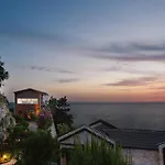 Vista Del Amor Faralya
